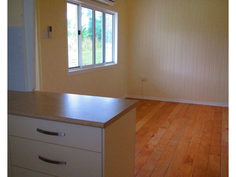 23 Admiralty Street, South Mission Beach QLD 4852