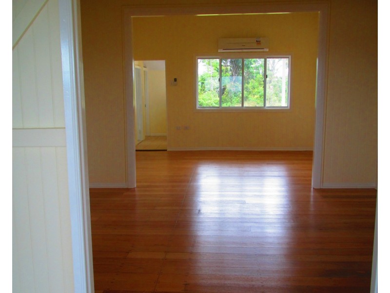 23 Admiralty Street, South Mission Beach QLD 4852