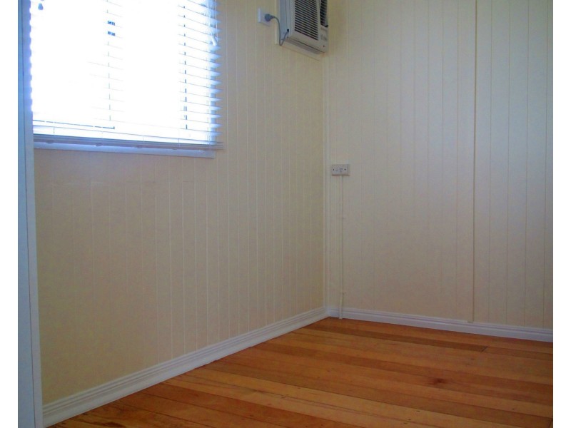 23 Admiralty Street, South Mission Beach QLD 4852