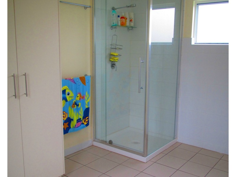 23 Admiralty Street, South Mission Beach QLD 4852