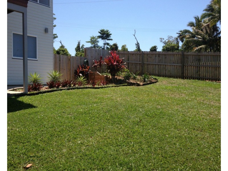 23 Admiralty Street, South Mission Beach QLD 4852