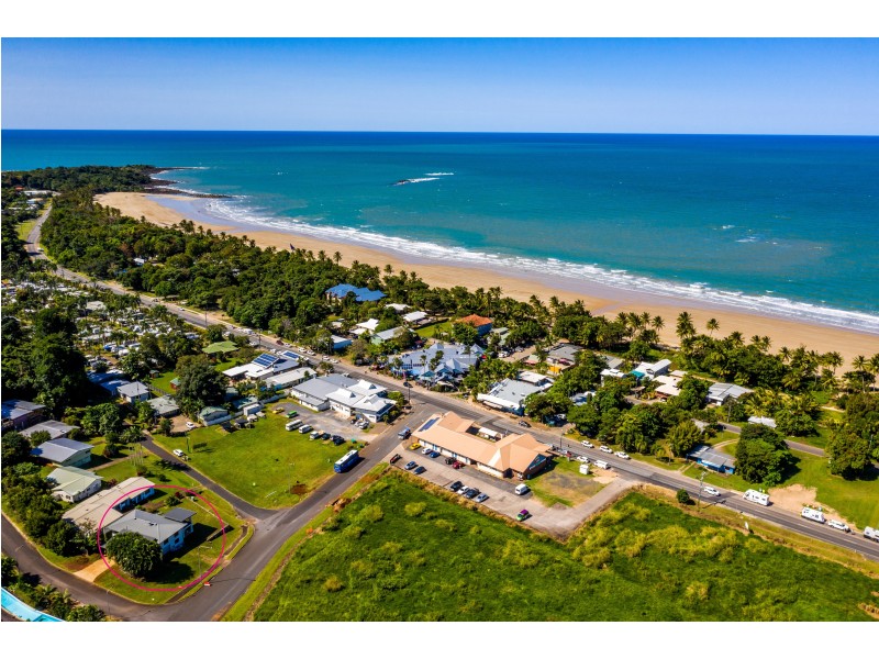 2 Endeavour Ave, Mission Beach QLD 4852