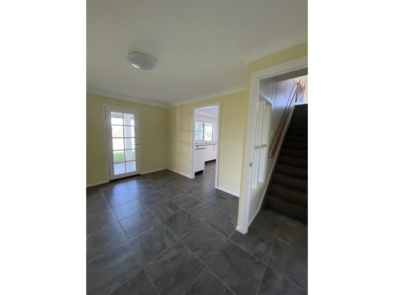 2 Endeavour Ave, Mission Beach QLD 4852