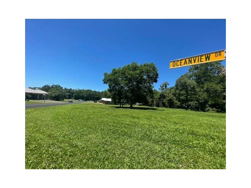 21 Oceanview Dr, Wongaling Beach QLD 4852