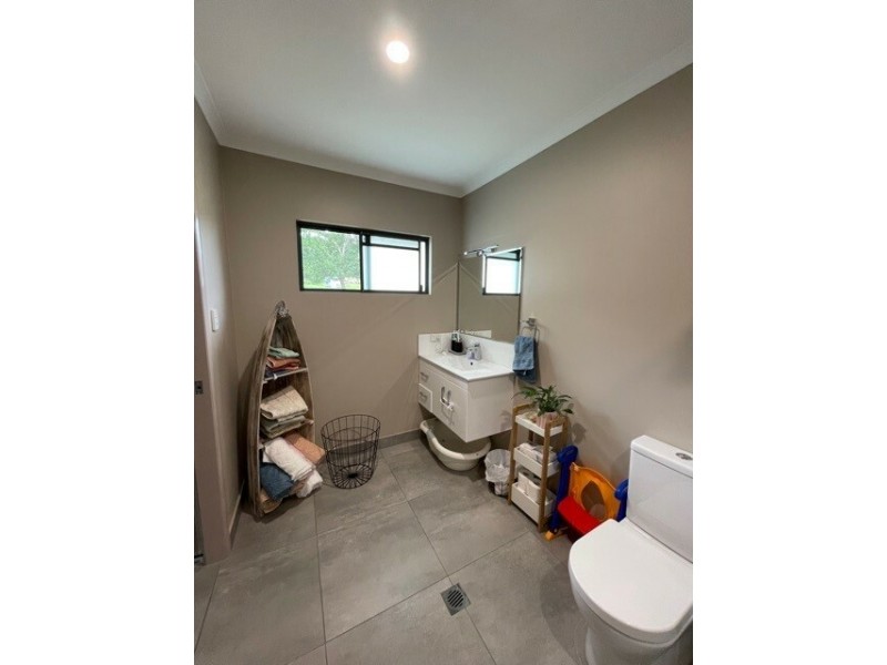 21 Oceanview Dr, Wongaling Beach QLD 4852