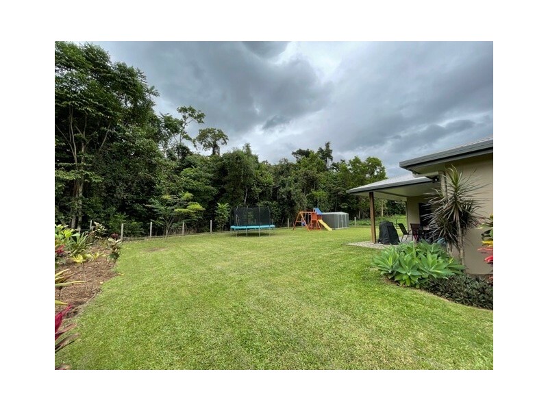 21 Oceanview Dr, Wongaling Beach QLD 4852