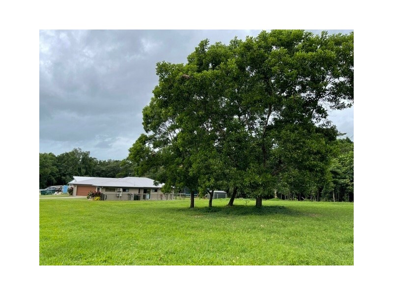 21 Oceanview Dr, Wongaling Beach QLD 4852