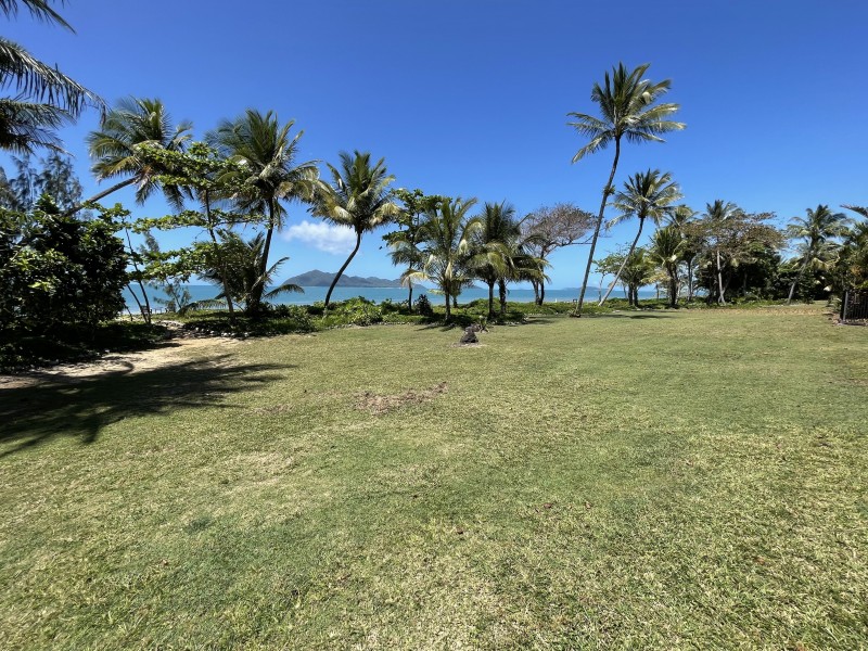 1/64 Reid Road, Wongaling Beach QLD 4852