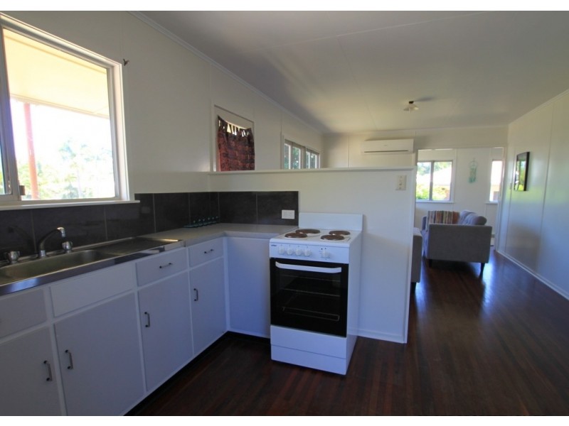 22 Porter Prom, Mission Beach QLD 4852