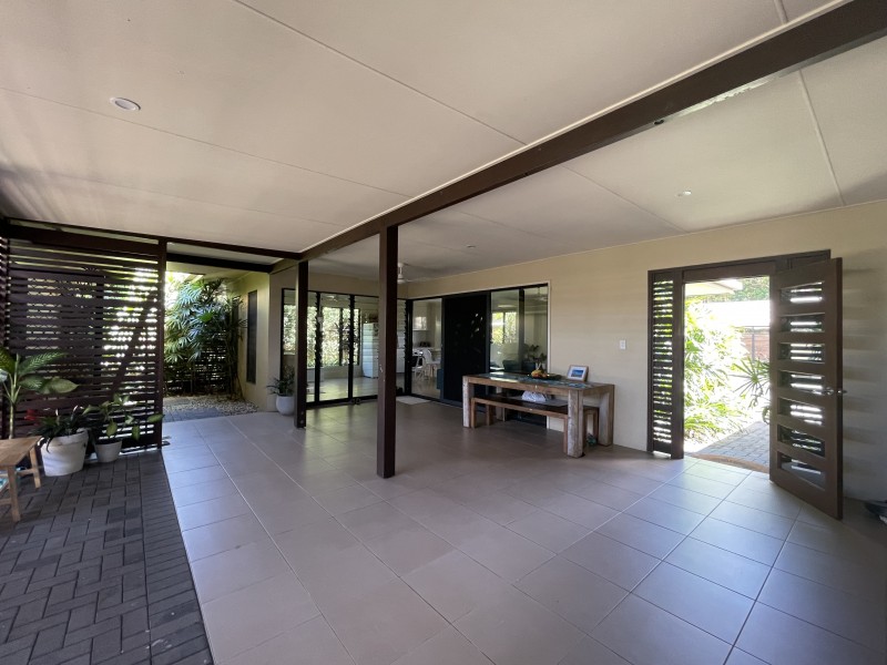 9/34 Mariner Drive, South Mission Beach QLD 4852