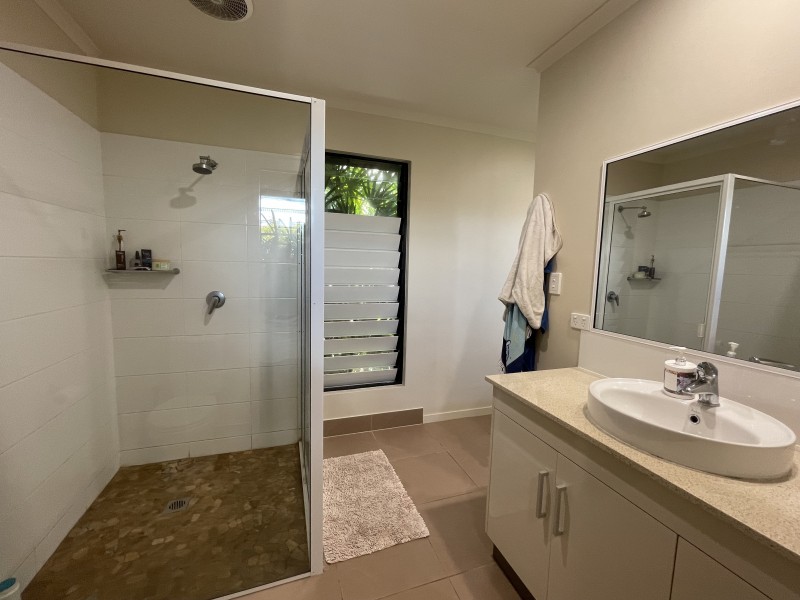 9/34 Mariner Drive, South Mission Beach QLD 4852