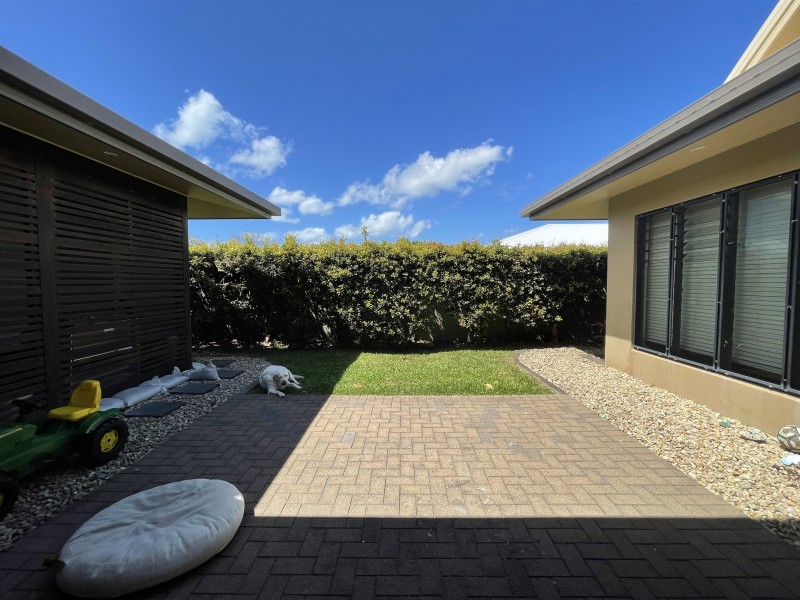 9/34 Mariner Drive, South Mission Beach QLD 4852