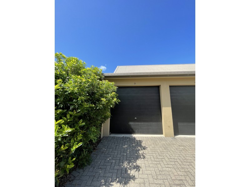 9/34 Mariner Drive, South Mission Beach QLD 4852