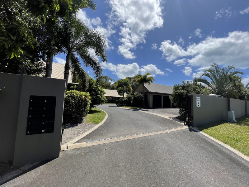 9/34 Mariner Drive, South Mission Beach QLD 4852