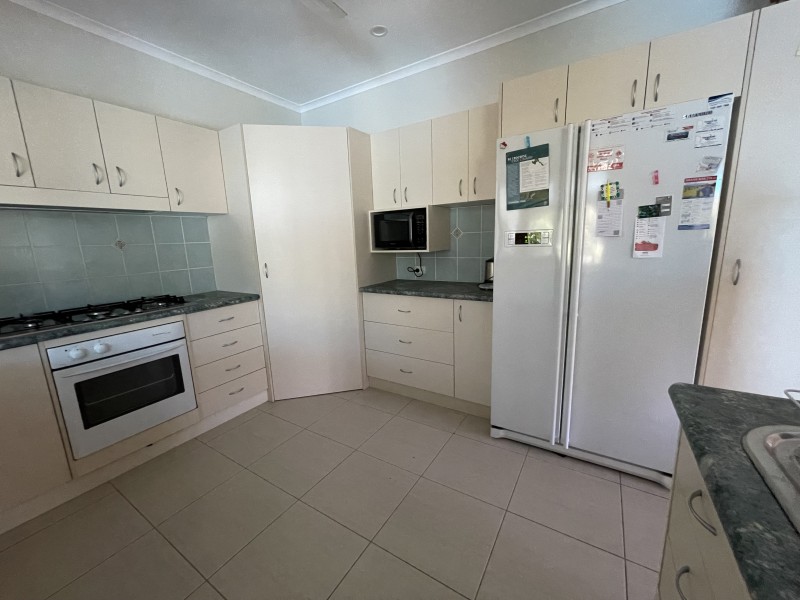23 Kwila St, Wongaling Beach QLD 4852