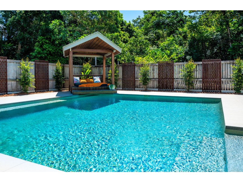 1 Sanctuary Cres, Wongaling Beach QLD 4852