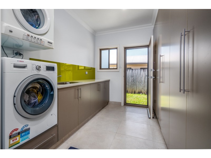 1 Sanctuary Cres, Wongaling Beach QLD 4852