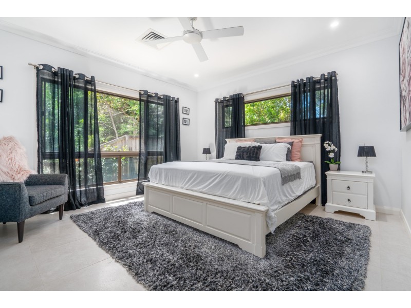 1 Sanctuary Cres, Wongaling Beach QLD 4852