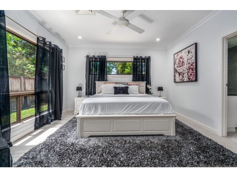 1 Sanctuary Cres, Wongaling Beach QLD 4852