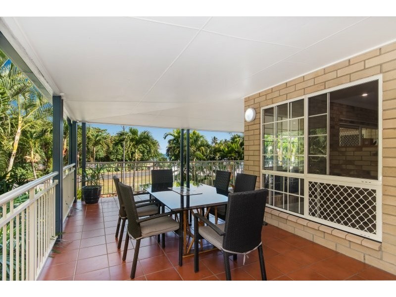 92 Porter Promenade, Mission Beach QLD 4852