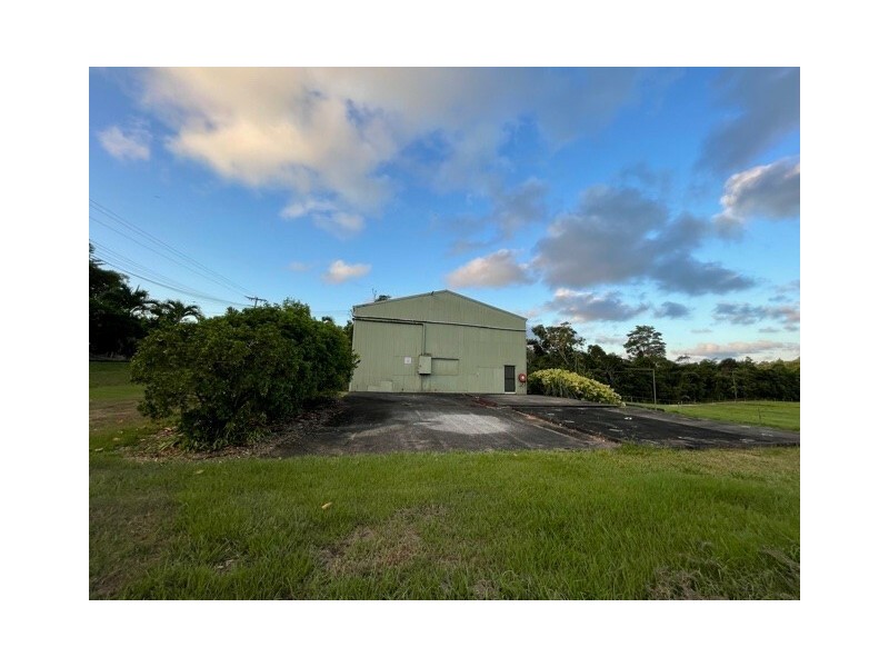 555 Bingil Bay Rd, Bingil Bay QLD 4852