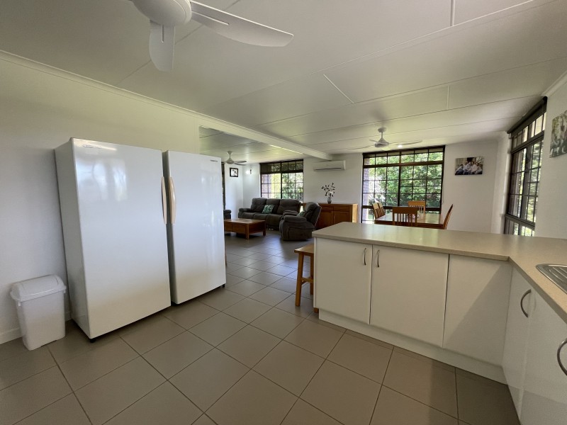 110 Jaffa Rd, El Arish QLD 4855
