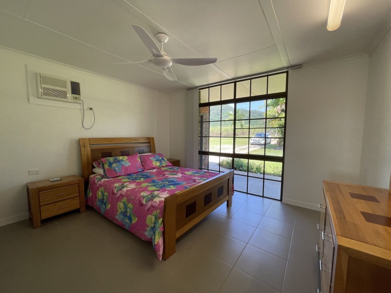 110 Jaffa Rd, El Arish QLD 4855
