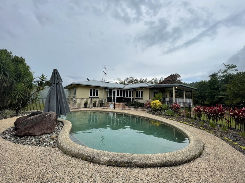 65 De Luca Rd, Silky Oak QLD 4854