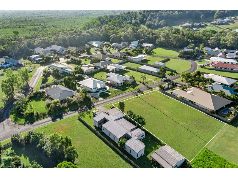 18-20 Mariner Drive, South Mission Beach QLD 4852