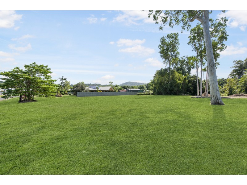 23 Sanctuary Cres, Wongaling Beach QLD 4852