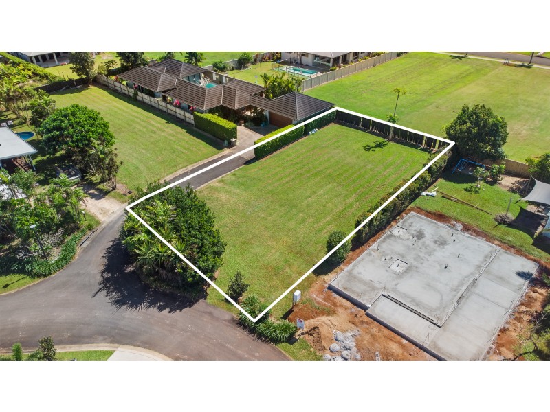 26 Rise Cres, Mission Beach QLD 4852