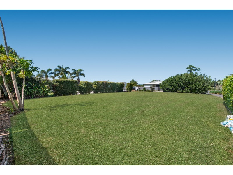 26 Rise Cres, Mission Beach QLD 4852