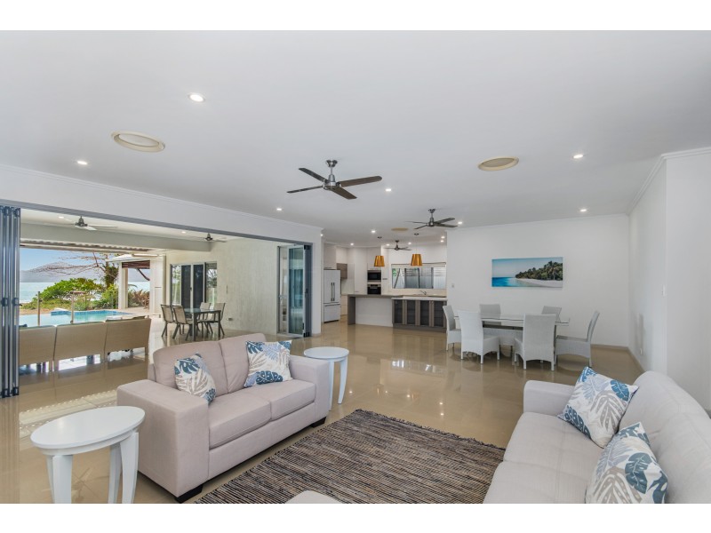 2D Reid Rd, Wongaling Beach QLD 4852