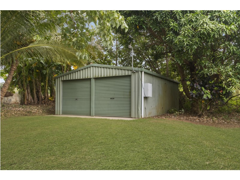 4 Porter Prom, Mission Beach QLD 4852