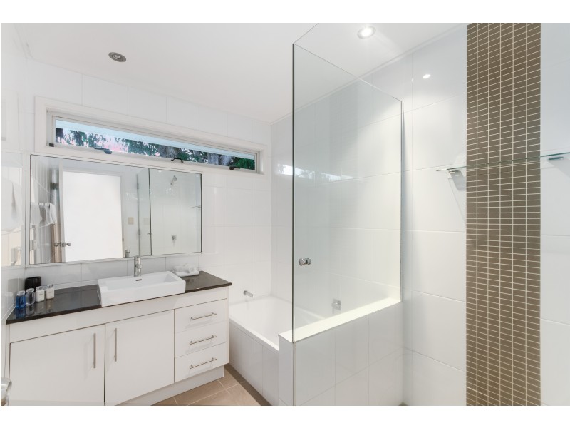 28 Koda St, Wongaling Beach QLD 4852