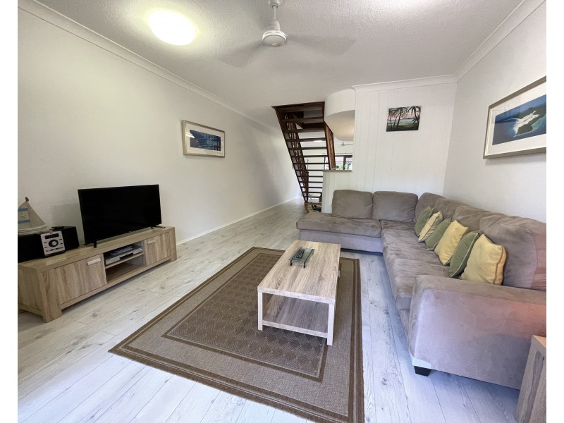 Unit 2/58-60 Porter Prom, Mission Beach QLD 4852