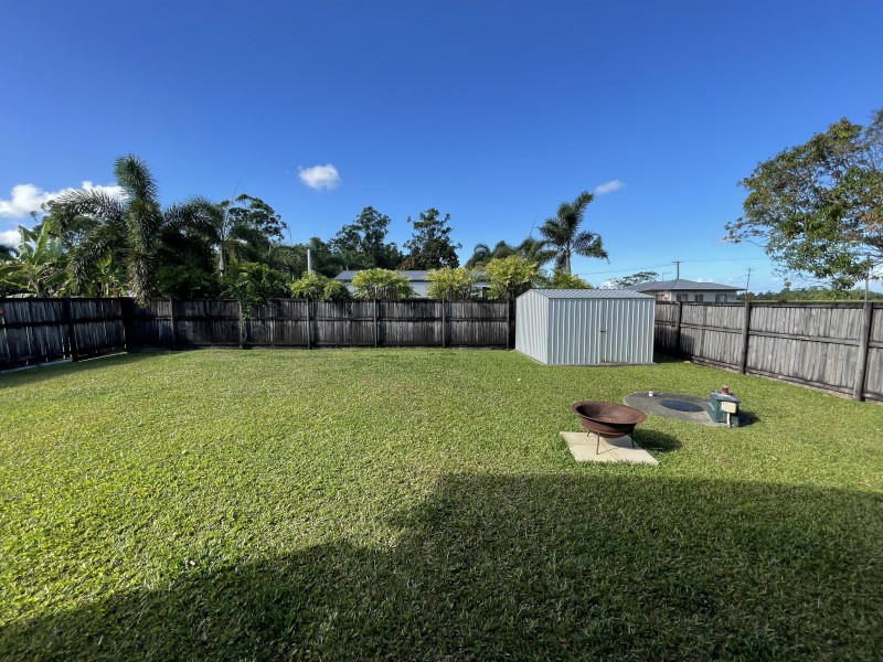 29 Glasgow Street, El Arish QLD 4855