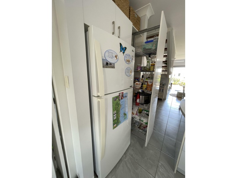 Unit 1/4 Hilliar St, Wongaling Beach QLD 4852