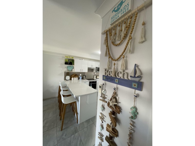 Unit 1/4 Hilliar St, Wongaling Beach QLD 4852