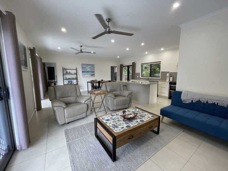 6 Volute Court, Mission Beach QLD 4852