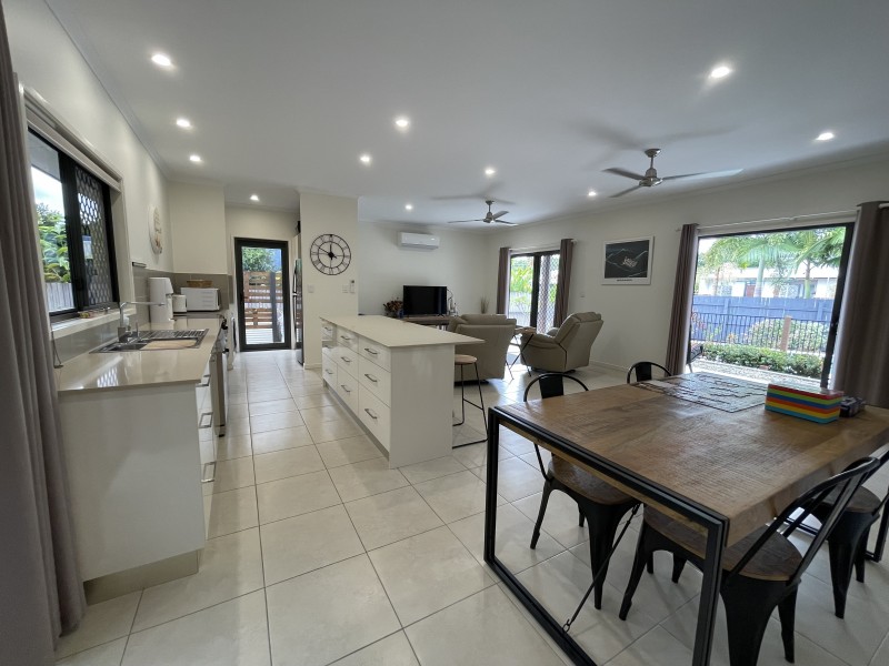 6 Volute Court, Mission Beach QLD 4852
