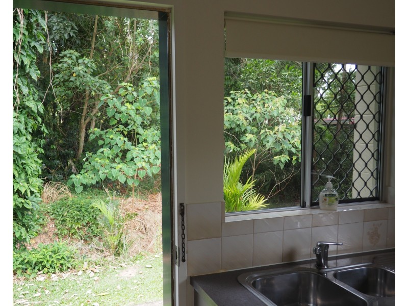 11/16 Wongaling Beach Road, Wongaling Beach QLD 4852