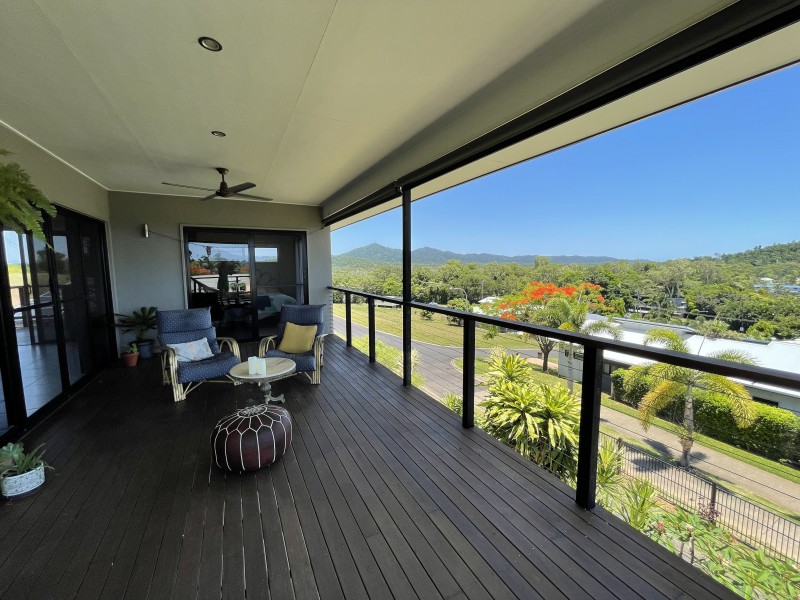 11 Riverside Tce, South Mission Beach QLD 4852