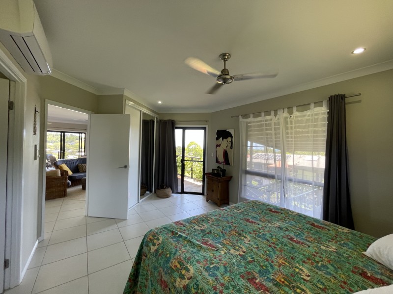 11 Riverside Tce, South Mission Beach QLD 4852