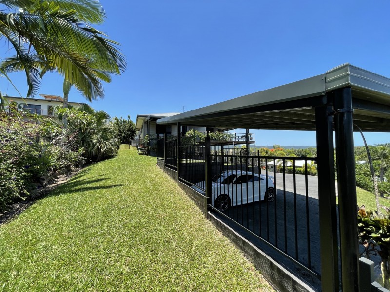 11 Riverside Tce, South Mission Beach QLD 4852