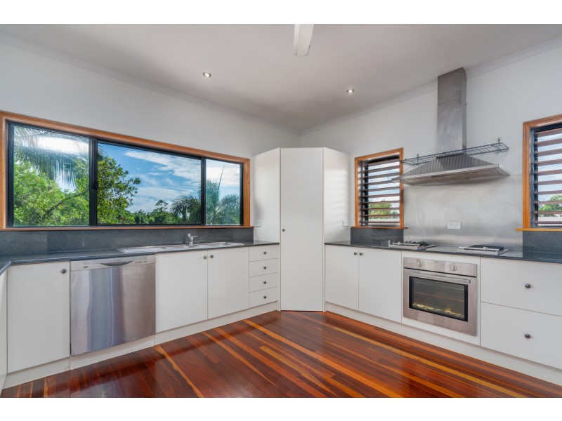 48 Pacific View Dr, Wongaling Beach QLD 4852