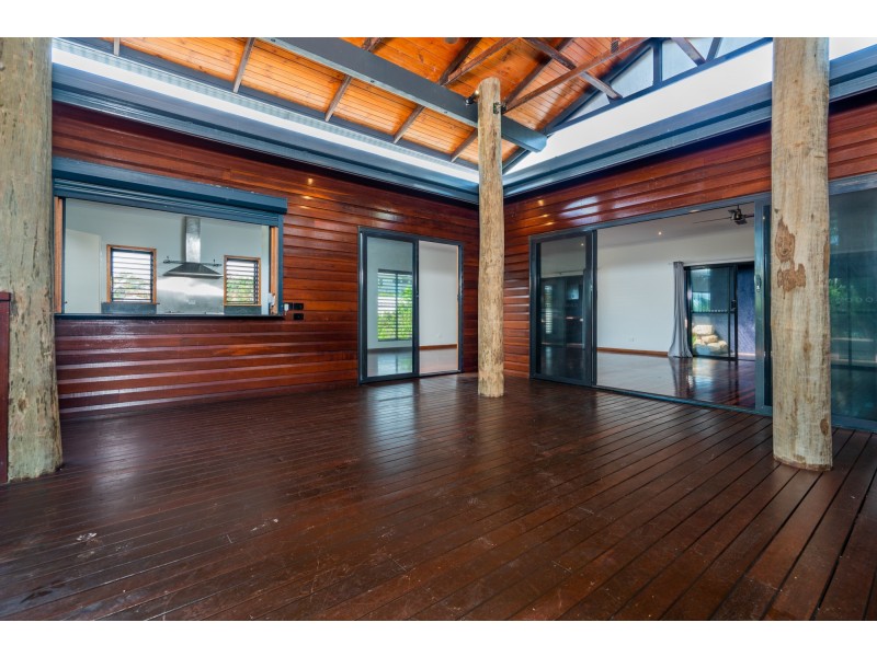 48 Pacific View Dr, Wongaling Beach QLD 4852