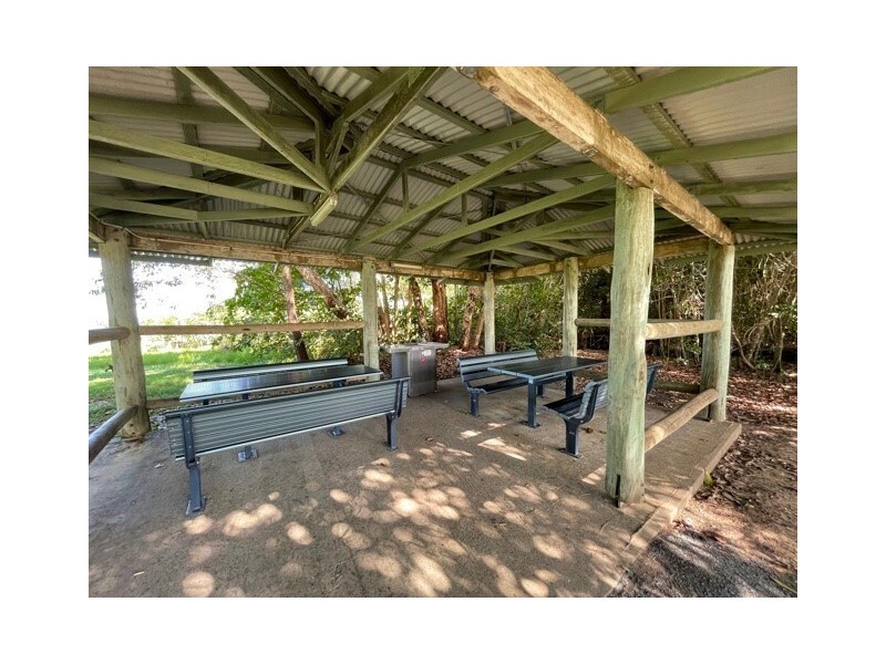 125 Reid Rd, Wongaling Beach QLD 4852