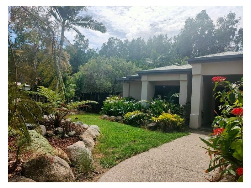 34 Sanctuary Cres, Wongaling Beach QLD 4852