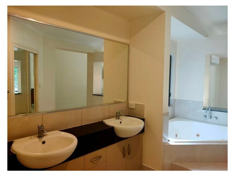 34 Sanctuary Cres, Wongaling Beach QLD 4852